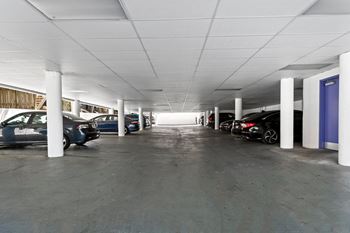 Parking garage