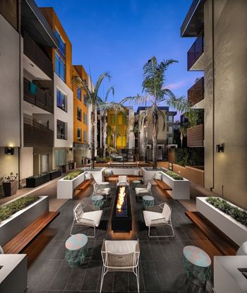 Fire pit