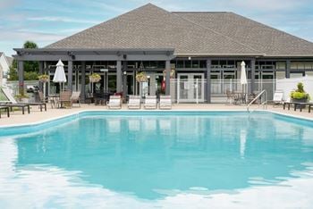 Sparkling pool with sundeck