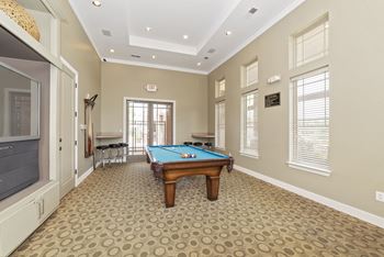 Recreation room with billiards