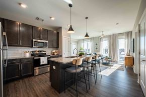 Cincinnati apartment for rent - HaNoBe apartment kitchen and living area