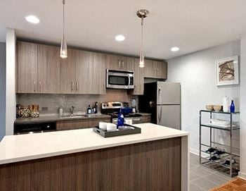 Quartz counter tops