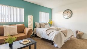 Yuma apartment for rent - El Encanto studios with spacious rooms and cozy couches