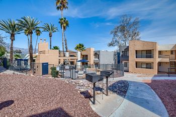 Bbq grills & picnic areas
