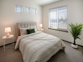 Frederickson townhouse for rent - townhome example bedroom with light finishes