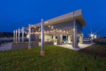 Rooftop lounge, bbq & picnic area