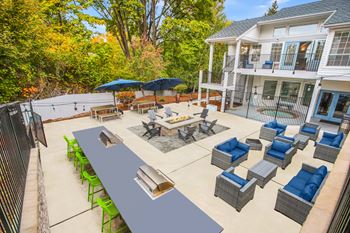 Courtyard with fire pit