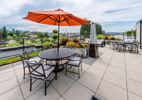 Kirkland apartment for rent - the rooftop patio at the callaway house austin