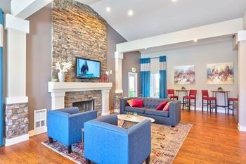 Modern clubhouse w/ lounge area and tv