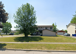 Amherst triplex for rent - 287 289 Kaymar