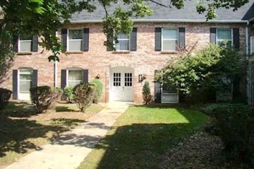 Amherst condo for rent - 4547 Chestnut Ridge Road #208B