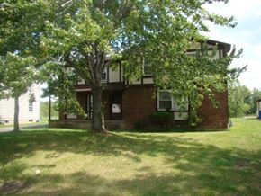 Amherst triplex for rent - 467-469 Kaymar Drive