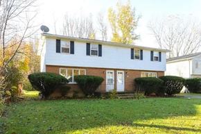 Amherst triplex for rent - 11 Glenhaven Drive