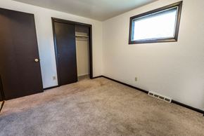 Amherst triplex for rent - Amherst Duplex 111 Sunshine Drive