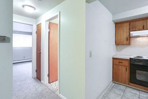Tonawanda apartment for rent - Sheridan Drive – Kitchen - Dining – Efficient Appliances Included – Dishwasher - Garbage Disposal - Electric Range - 24 Hour Emergency Maintenance – Basic FIOS TV Included – Extra Storage - Ask for a 