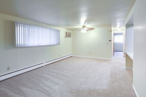 Tonawanda apartment for rent - Sheridan Drive – Living Room – Dining – Tonawanda Area – Appliances Included - 24 Hour Emergency Maintenance – Pet Friendly – Ask for a Tour - Basic FIOS TV Included - Air Conditioner - Extra Storage