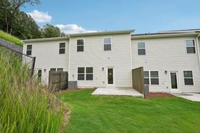 Cartersville townhouse for rent - Backyard to the Monterey layout with a patio.