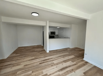 Vacant living room