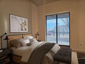 Memphis apartment for rent - Gorgeous Bedroom at South Main Artspace Lofts, Tennessee