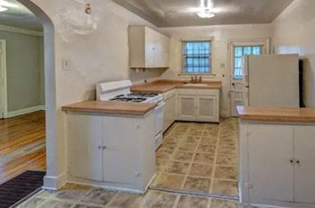 Original 20th century hardwood floors*