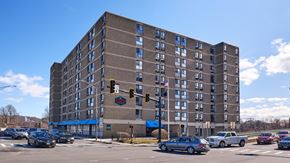 Haverhill apartment for rent - the atherton exterior