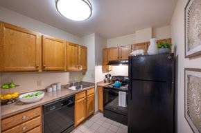 Haverhill apartment for rent - the atherton kitchen model apartment