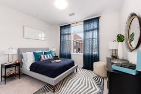 Providence apartment for rent - Station row model apartment with carpet