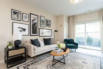 Bellingham apartment for rent - a living room with a couch and a coffee table