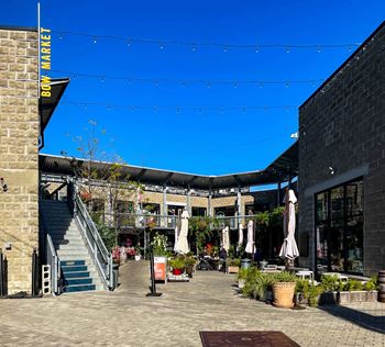 Bow market