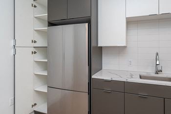 Energy efficient refrigerator & freezer