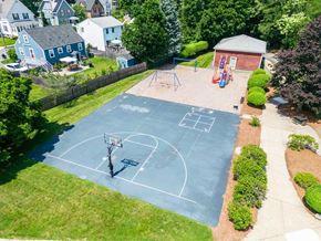 Melrose apartment for rent - an aerial view of a basketball court and playground
