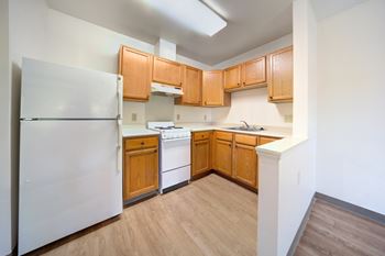 Fully applianced kitchens