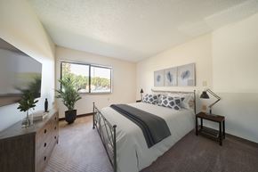 Edinboro apartment for rent - Furnished bedroom at Edinlake Apartments, Edinboro