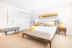 Harrisburg apartment for rent - Bedroom at Williamsburg Estates, Harrisburg, 17112.