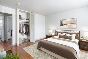 Hyde Park apartment for rent - Large Bedroom with Closet and Wood Like Flooring at Georgetowne Homes Apartments, Hyde Park