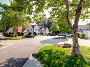 Littleton apartment for rent - Entrance to Pondside at Littleton Apartments. at Pondside at Littleton, Littleton, MA, 01460
