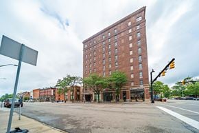 Erie apartment for rent - Exterior view of  Richford Arms Apartments.at Richford Arms Apartments, Pennsylvania, 16501