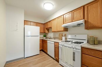 Fully applianced kitchen