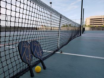 Pickleball & tennis courts