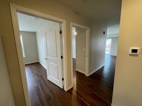 Suffield apartment for rent - Hallway