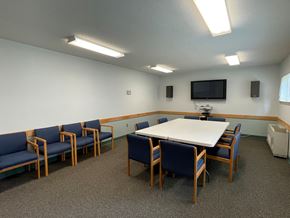 Bloomfield apartment for rent - Meeting Room
