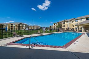 San Antonio apartment for rent - the swimming pool at our apartments