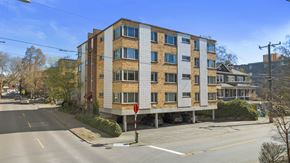 Seattle apartment for rent - the building in which the apartment is located