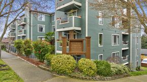Seattle apartment for rent - the building where the apartment is located
