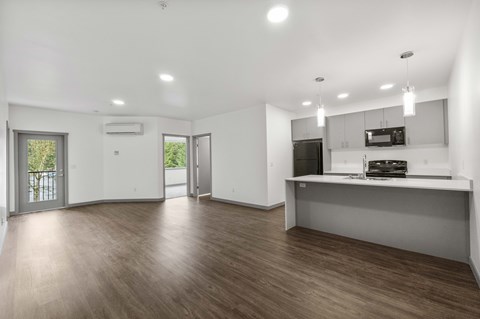 Floor plan for 2 beds, 2 baths, 977 sqft