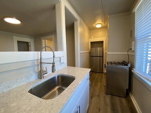 Floor plan for 1 bed, 1 bath, 484 sqft