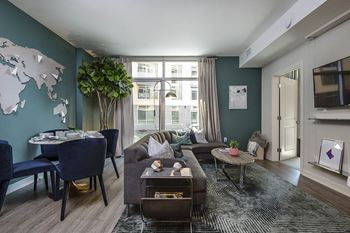 Stratum flooring and floor-to-ceiling windows