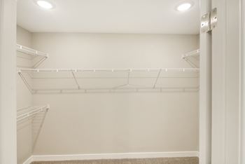 Walk-in closet