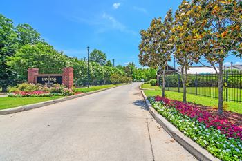 Monument sign and entrance sign 