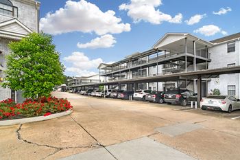 Covered parking lot at parkwest apartment homes in hattiesburg ms